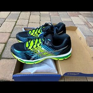ASICS Gel-Nimbus 17 Running Shoes (men’s size 11)